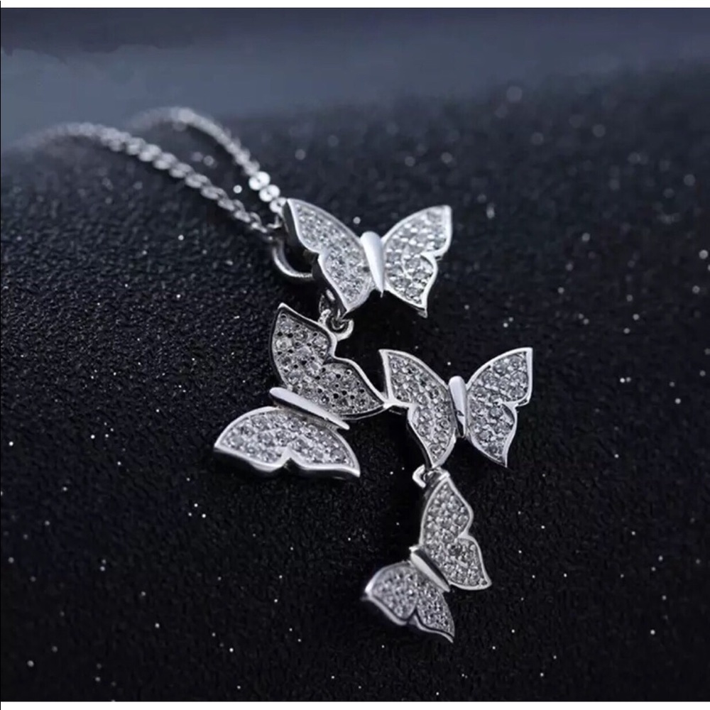 Top Quality butterfly necklace